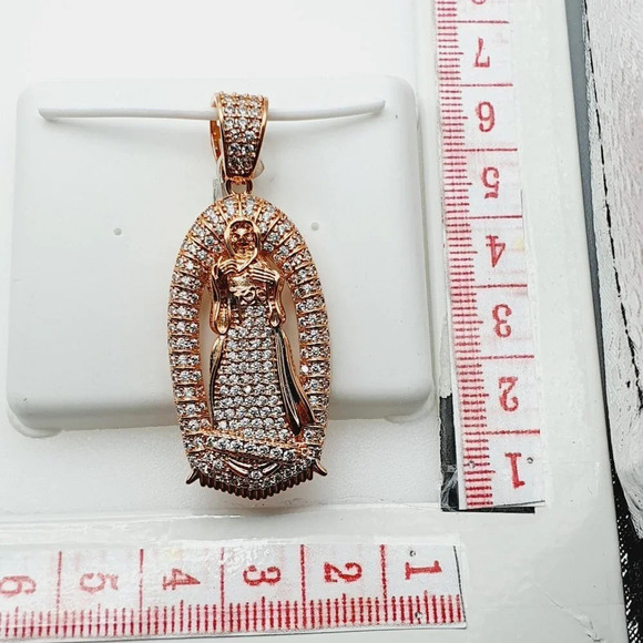 "14K Gold Plated Cubic Zircon Pendant, INUS1BR272 - Picture 4 of 9